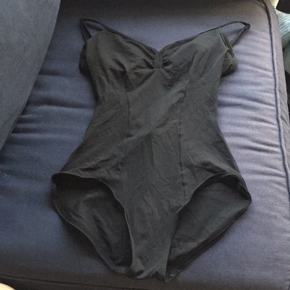 black capezio bra tech ajustable straps leotard